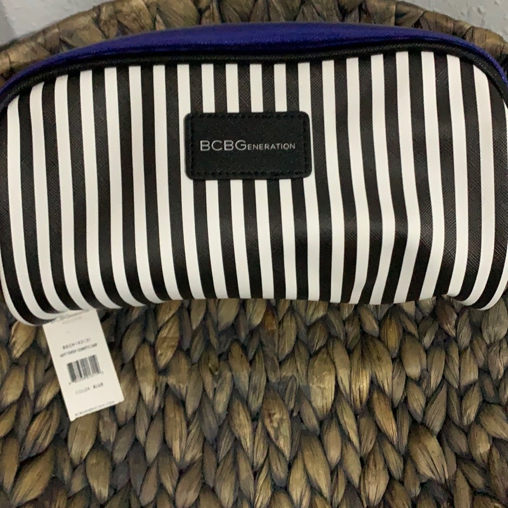 NWT BCBG cosmetic case